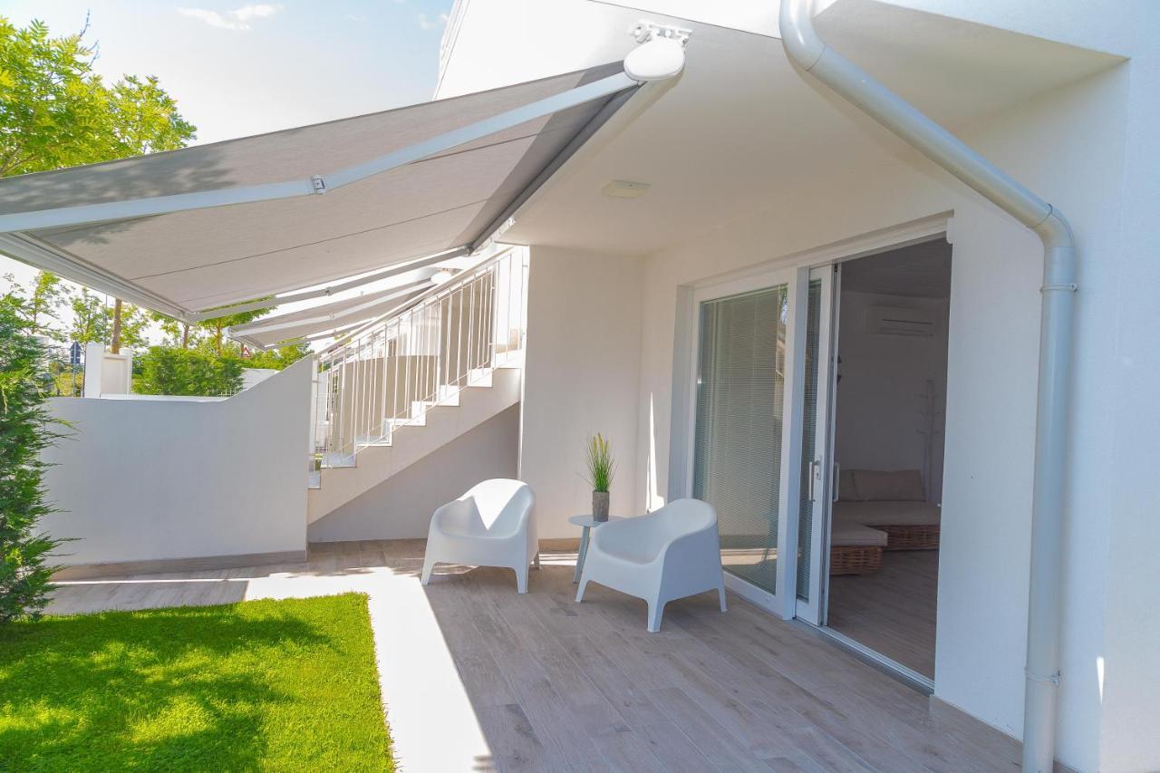 Aparthotel Marina Ponente à Jesolo Extérieur photo